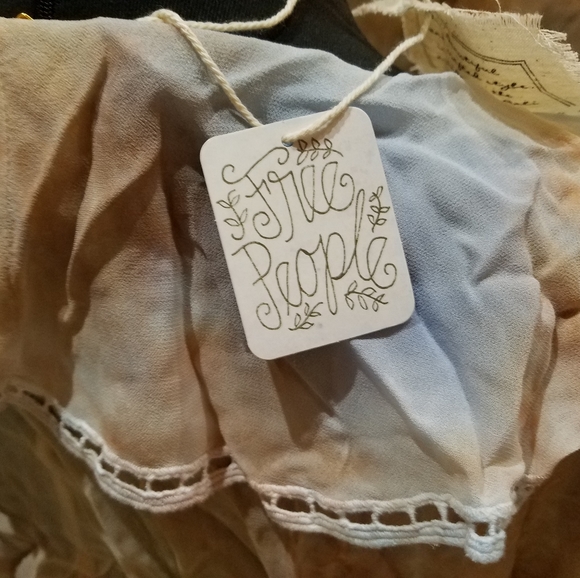 Free People Wild Horses Blouse Luxe Crop Wrap Long Sleeve Floral Print S M L NWT - Picture 11 of 16